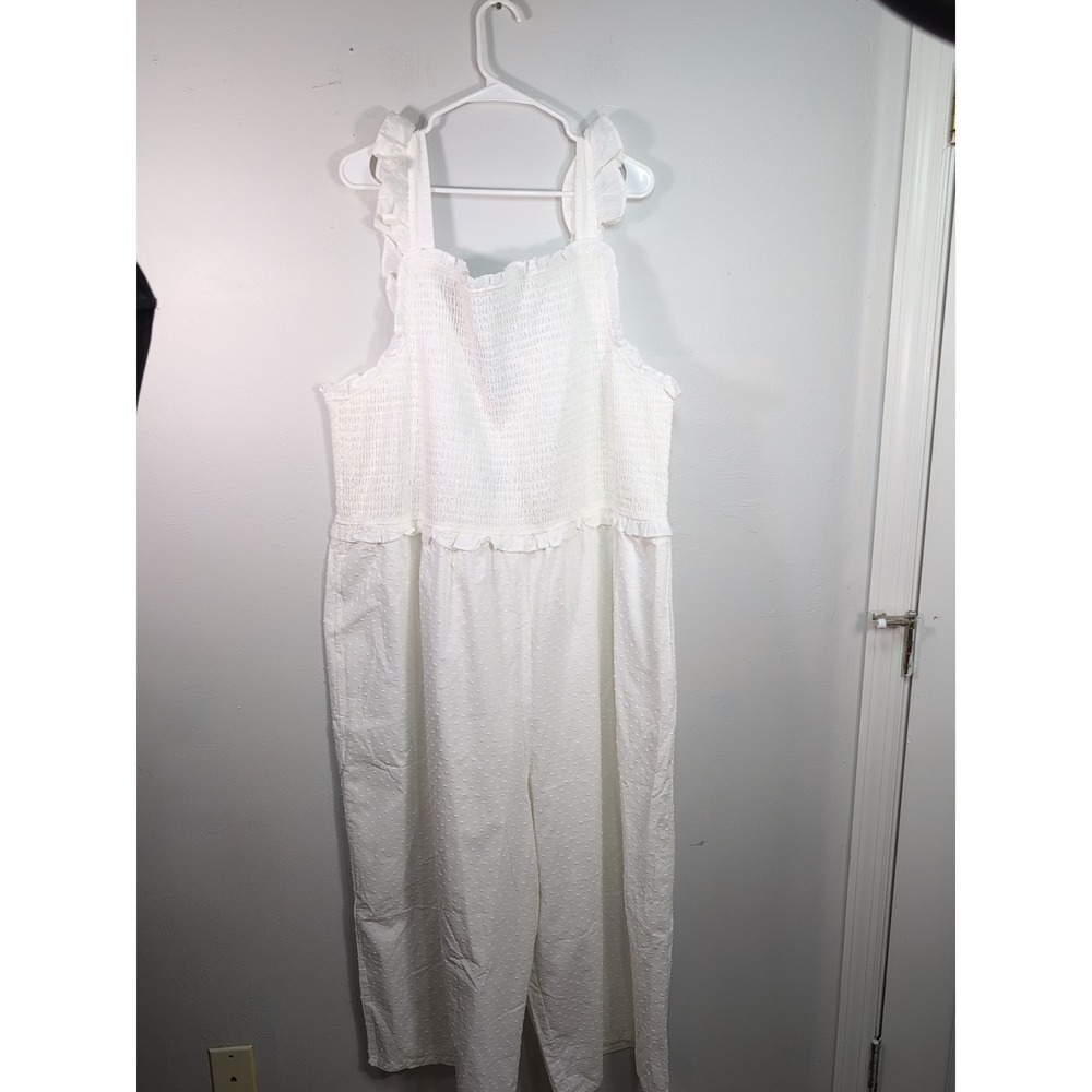Eloquii Women Size 28 Jumpsuit White Swiss Dot Smocked Ruffle Sleeveless Cropped